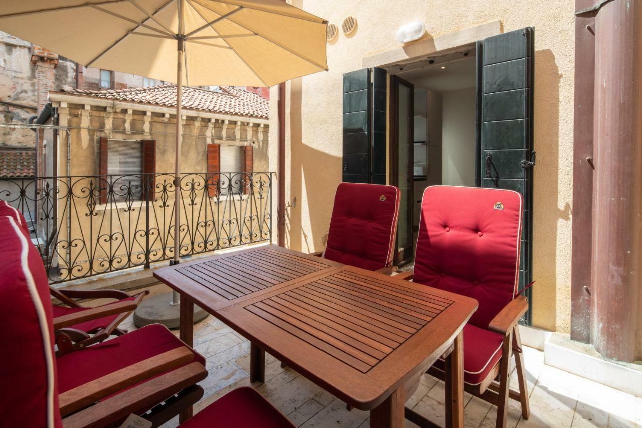 Ve.n.i.ce Cera Remer Venedig